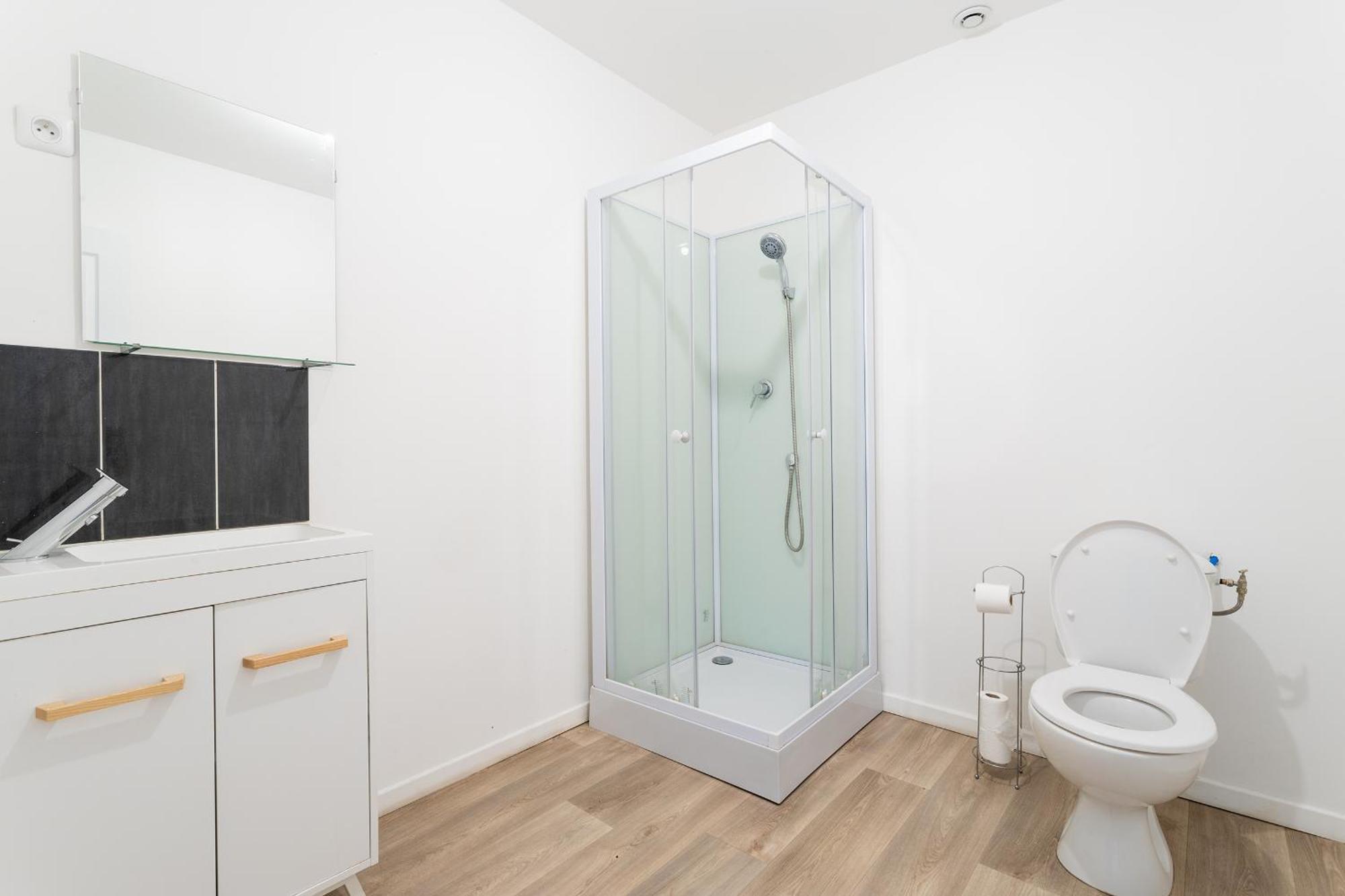 S&K Suite Grande Rue Roubaix - Chambre Spacieuse Et Sdb Privee - Netflix Et Cuisine Dış mekan fotoğraf
