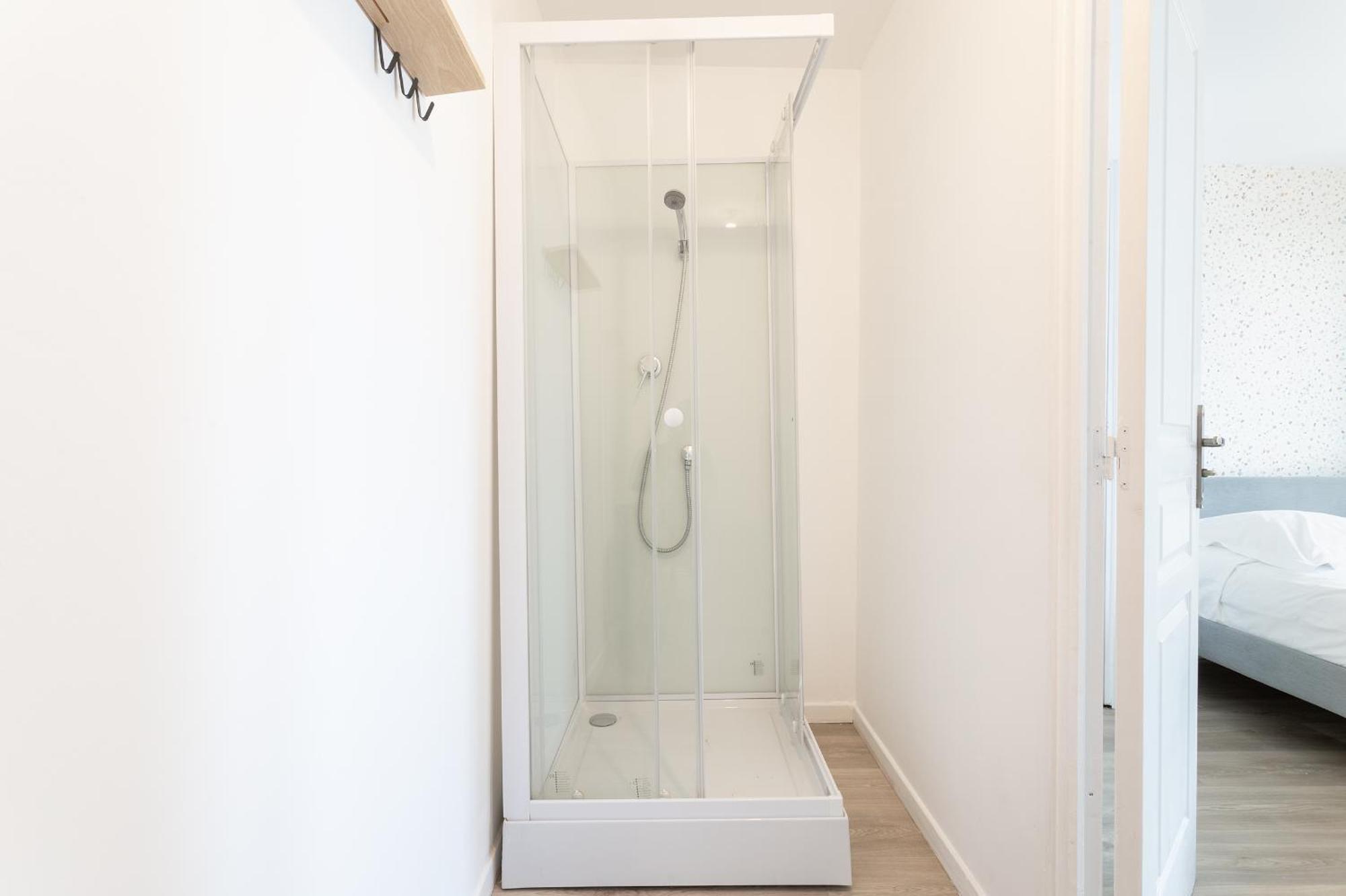 S&K Suite Grande Rue Roubaix - Chambre Spacieuse Et Sdb Privee - Netflix Et Cuisine Dış mekan fotoğraf