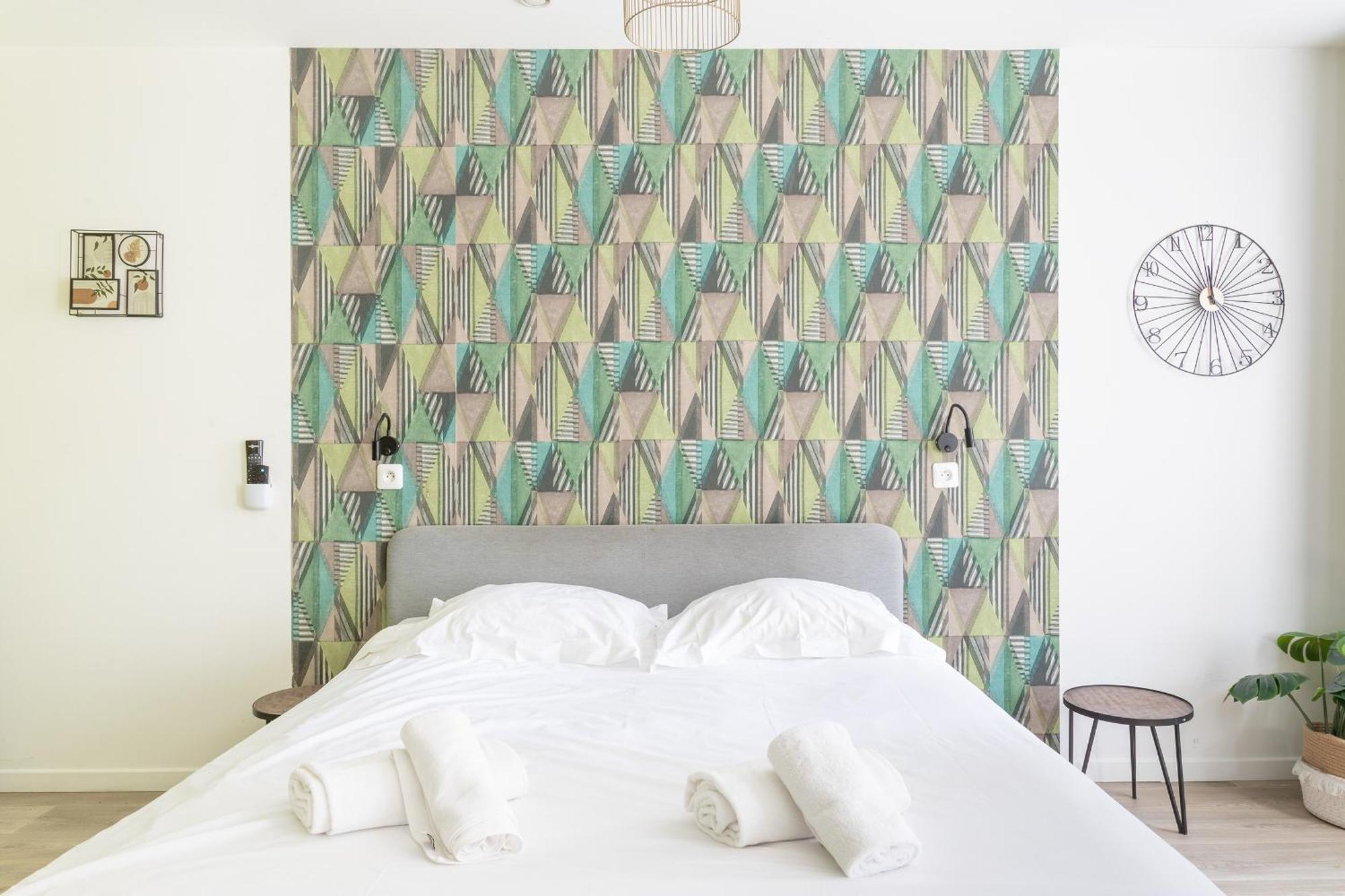 S&K Suite Grande Rue Roubaix - Chambre Spacieuse Et Sdb Privee - Netflix Et Cuisine Dış mekan fotoğraf